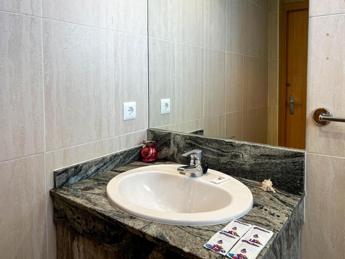 Apartment Aloha Playa Malaga Benalmádena Exteriör bild